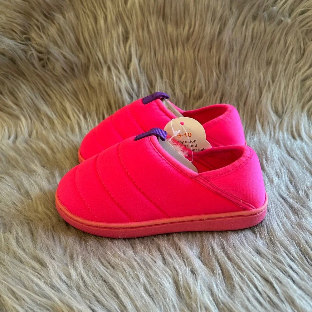 Wonder Nation Puffer Slippers Girl Size 9-10 Pink Plush Fuzzy Lined Shoes